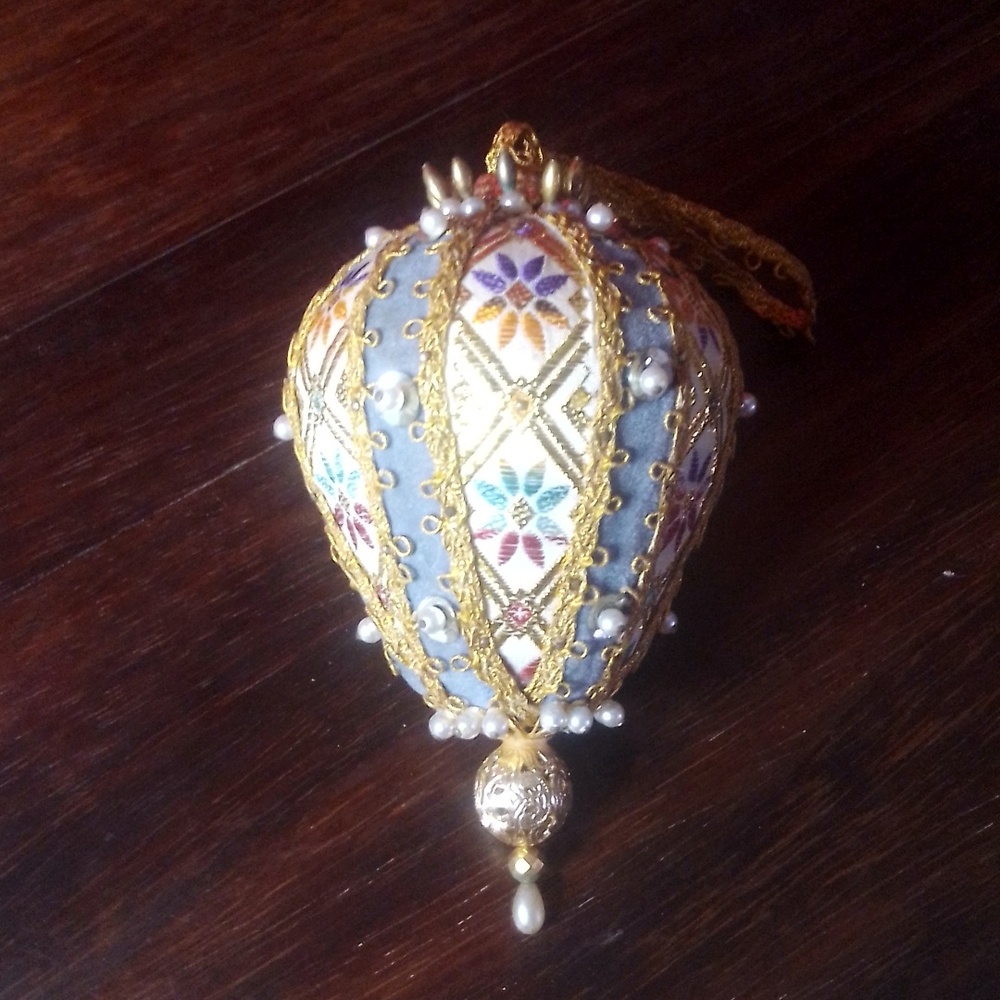 Vgt Christmas ornament